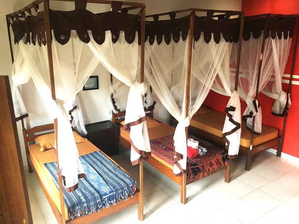 Rambo Homestay Uluwatu Buitenkant foto