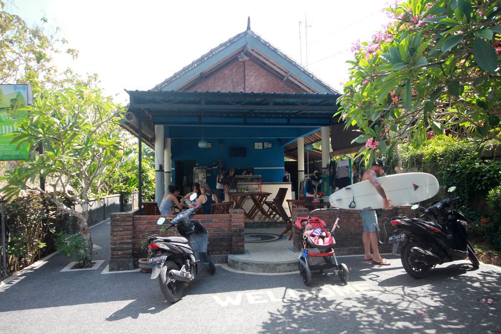 Rambo Homestay Uluwatu Buitenkant foto