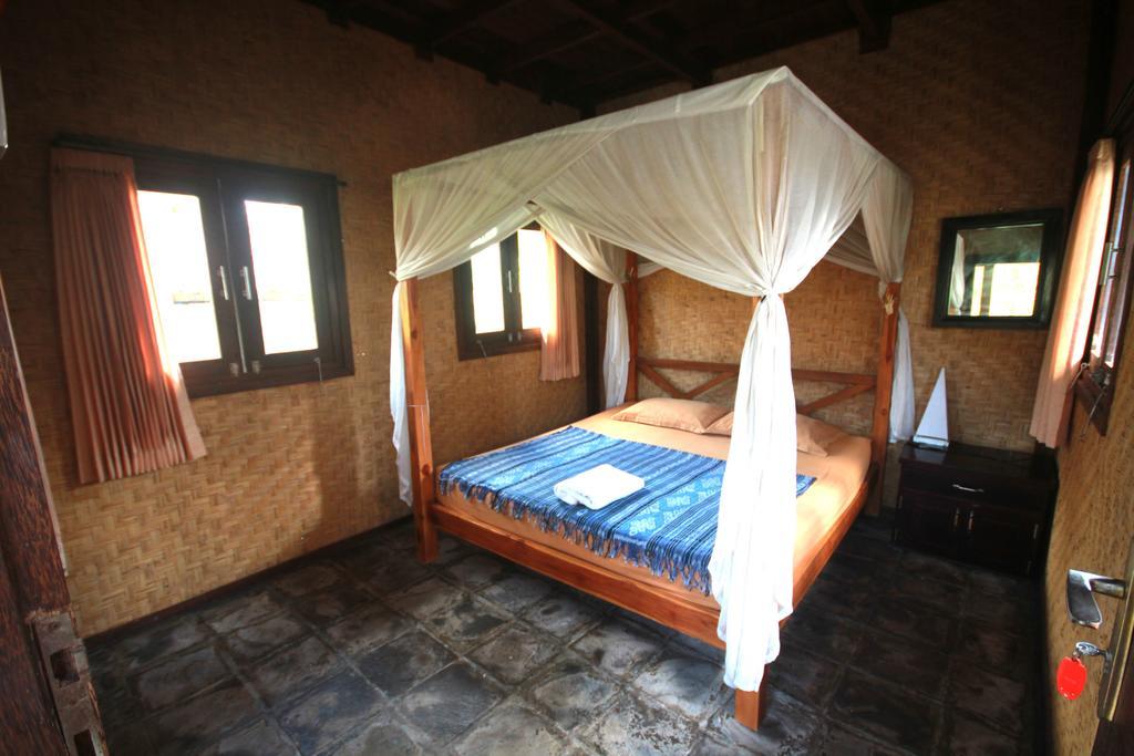 Rambo Homestay Uluwatu Buitenkant foto