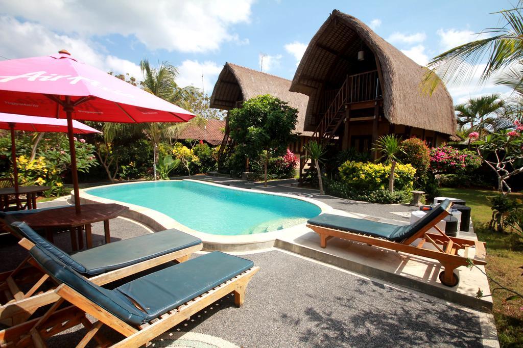 Rambo Homestay Uluwatu Buitenkant foto